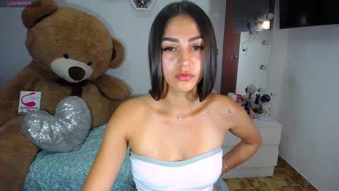 Isabella online show from February 26, 9:32 am