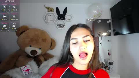 Isabella online show from April 21, 10:54 am