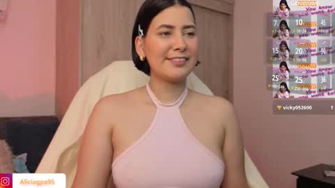 Snapshot of chanonv chatting on October 8, 6:27 pm Alice online show from October 8, 6:27 pm