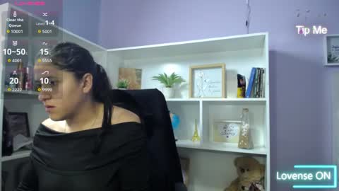 Snapshot of chantal_adams0 chatting on July 3, 1:50 pm chantal online show from July 3, 1:50 pm