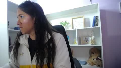 Snapshot of chantal_adams0 chatting on July 7, 1:59 pm chantal online show from July 7, 1:59 pm