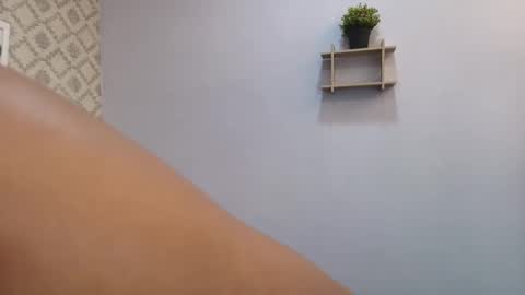 Raquel  online show from February 14, 6:19 pm