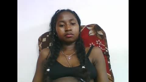 chantale483461 online show from April 20, 6:31 pm