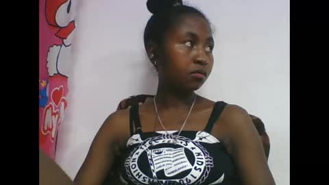 Snapshot of chantale483461 chatting on April 24, 6:38 am chantale483461 online show from April 24, 6:38 am
