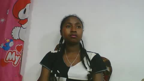 Snapshot of chantale483461 chatting on April 29, 6:06 am chantale483461 online show from April 29, 6:06 am