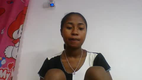 Snapshot of chantale483461 chatting on June 7, 5:11 am chantale483461 online show from June 7, 5:11 am