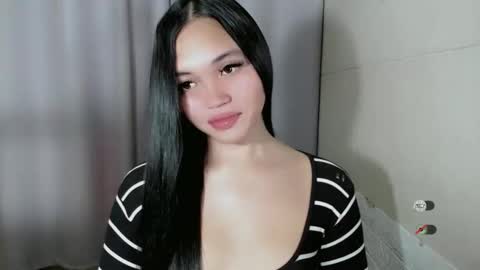 CHANTELLE online show from March 10, 8:56 pm