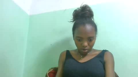 Snapshot of chanteuse655720 chatting on June 21, 6:16 am chanteuse655720 online show from June 21, 6:16 am