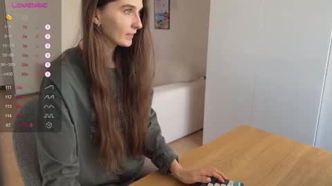 Liz online show from September 11, 10:15 am