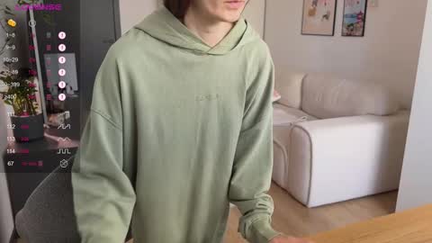 Liz online show from September 14, 10:25 am