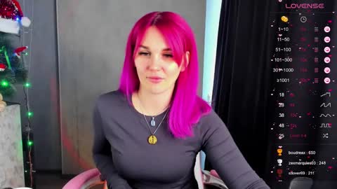 Suzanna Snow online show from December 27, 7:18 am