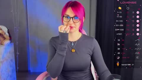 Suzanna Snow online show from January 10, 4:22 am