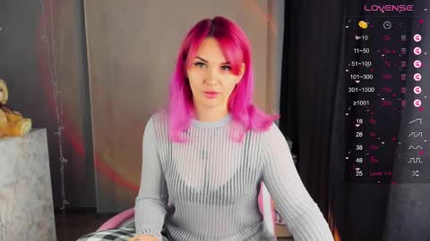 Suzanna Snow online show from January 24, 4:59 am