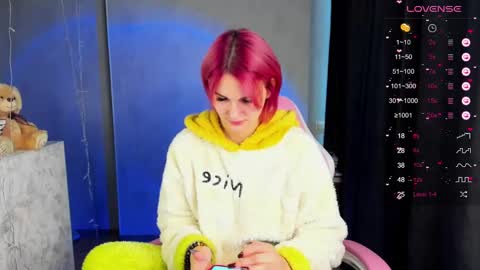 Suzanna Snow online show from January 30, 4:58 am