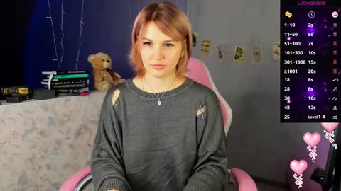 Suzanna Snow online show from March 6, 4:19 am