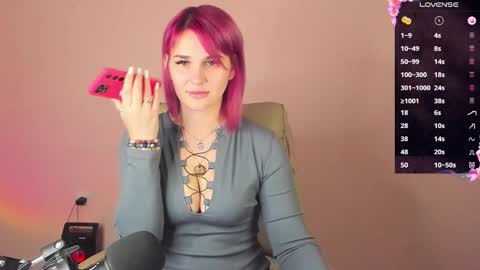 Suzanna Snow online show from October 21, 5:08 am