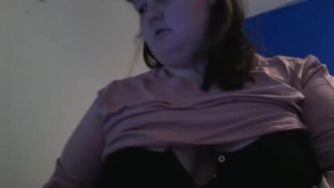 Charbees online show from December 20, 7:43 pm