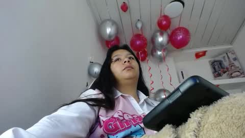 charis 2 online show from November 14, 9:19 am