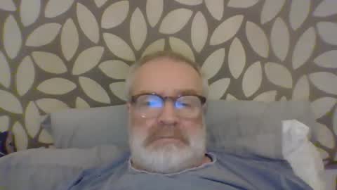charlee19 online show from May 5, 8:06 pm