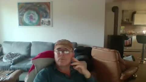 Snapshot of charles6064 chatting on November 2, 3:03 pm charles6064 online show from November 2, 3:03 pm