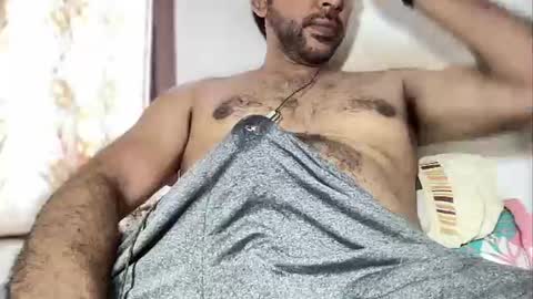 charles_dera35 online show from October 15, 2:55 am