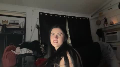 charlesb13 online show from March 18, 3:20 am