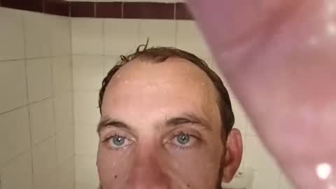 charlesb13 online show from April 16, 2:01 am