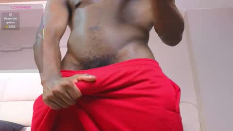 charlesbrown_ online show from October 25, 1:40 pm