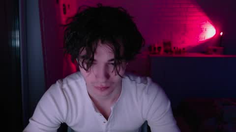 charleshanson69 online show from April 14, 7:20 pm