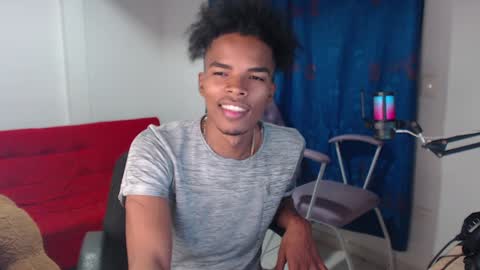 Snapshot of charlesshorny chatting on January 28, 8:15 pm charlesshorny online show from January 28, 8:15 pm