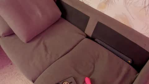 charlie eusse online show from December 20, 5:14 am