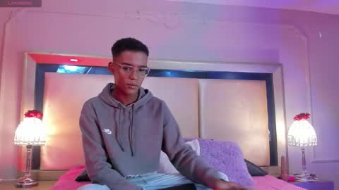    online show from March 3, 7:53 pm