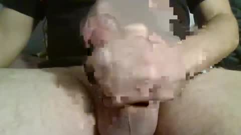 Snapshot of charliebenz11 chatting on January 27, 7:03 pm charliebenz11 online show from January 27, 7:03 pm