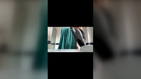 Snapshot of charlieg123 chatting on June 4, 7:14 am Gary online show from June 4, 7:14 am
