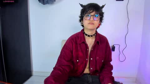 Charlie online show from April 22, 3:09 am