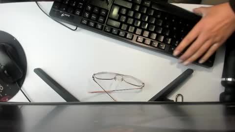 Snapshot of charlot_milf chatting on September 24, 11:57 am Charlot milf online show from September 24, 11:57 am