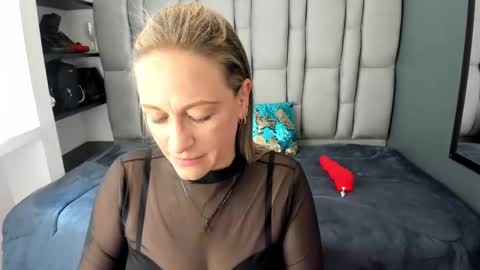 Charlot milf online show from December 1, 2:22 pm