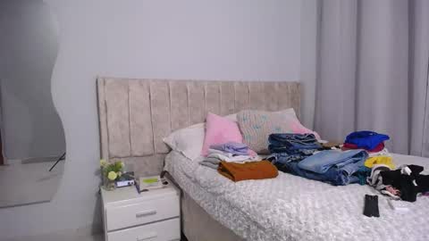 Charlote Walker online show from December 20, 11:56 pm