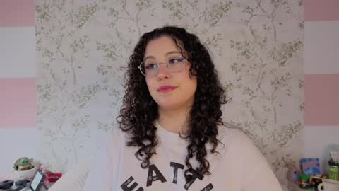 You honey online show from April 5, 12:24 pm