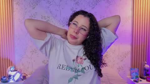 You honey online show from April 13, 11:37 am