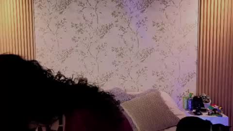 Snapshot of charlote__miller chatting on July 11, 11:35 am You honey online show from July 11, 11:35 am