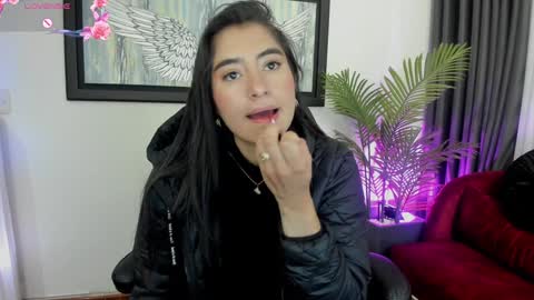 Snapshot of charlote_horny chatting on January 12, 4:18 pm Charlote online show from January 12, 4:18 pm