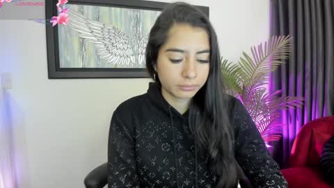 Snapshot of charlote_horny chatting on January 26, 11:39 am Charlote online show from January 26, 11:39 am