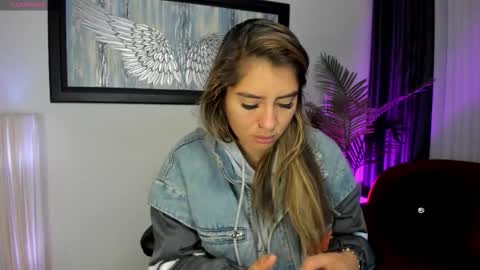 Charlote online show from November 11, 11:32 am