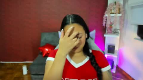 charlott_daphne online show from February 18, 12:26 am