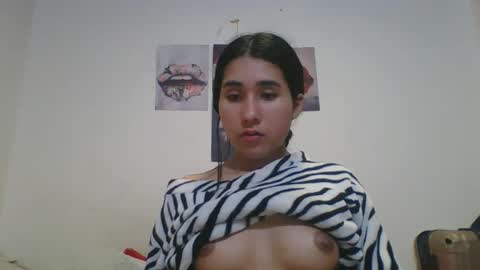 Snapshot of charlotte2852 chatting on February 10, 11:55 pm karinaa independent model online show from February 10, 11:55 pm