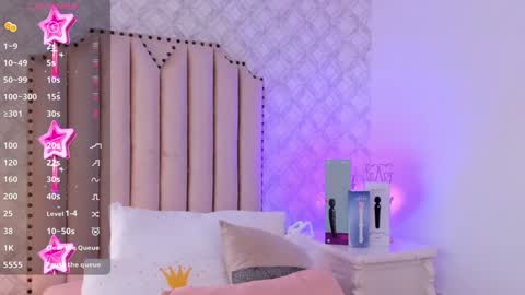   Charlotte  online show from December 13, 7:10 pm