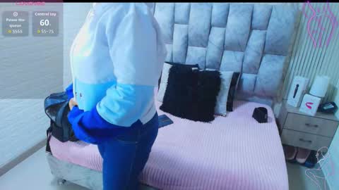 charlotte online show from October 1, 11:05 am