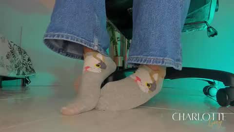 charlotte  grey online show from November 21, 7:56 pm