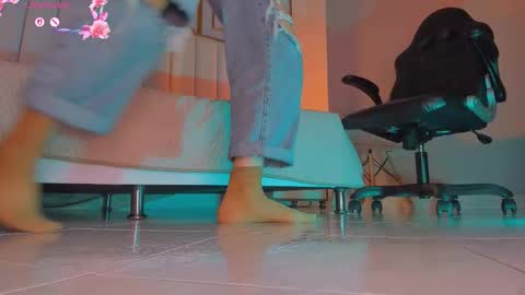 charlotte  grey online show from February 14, 8:16 pm